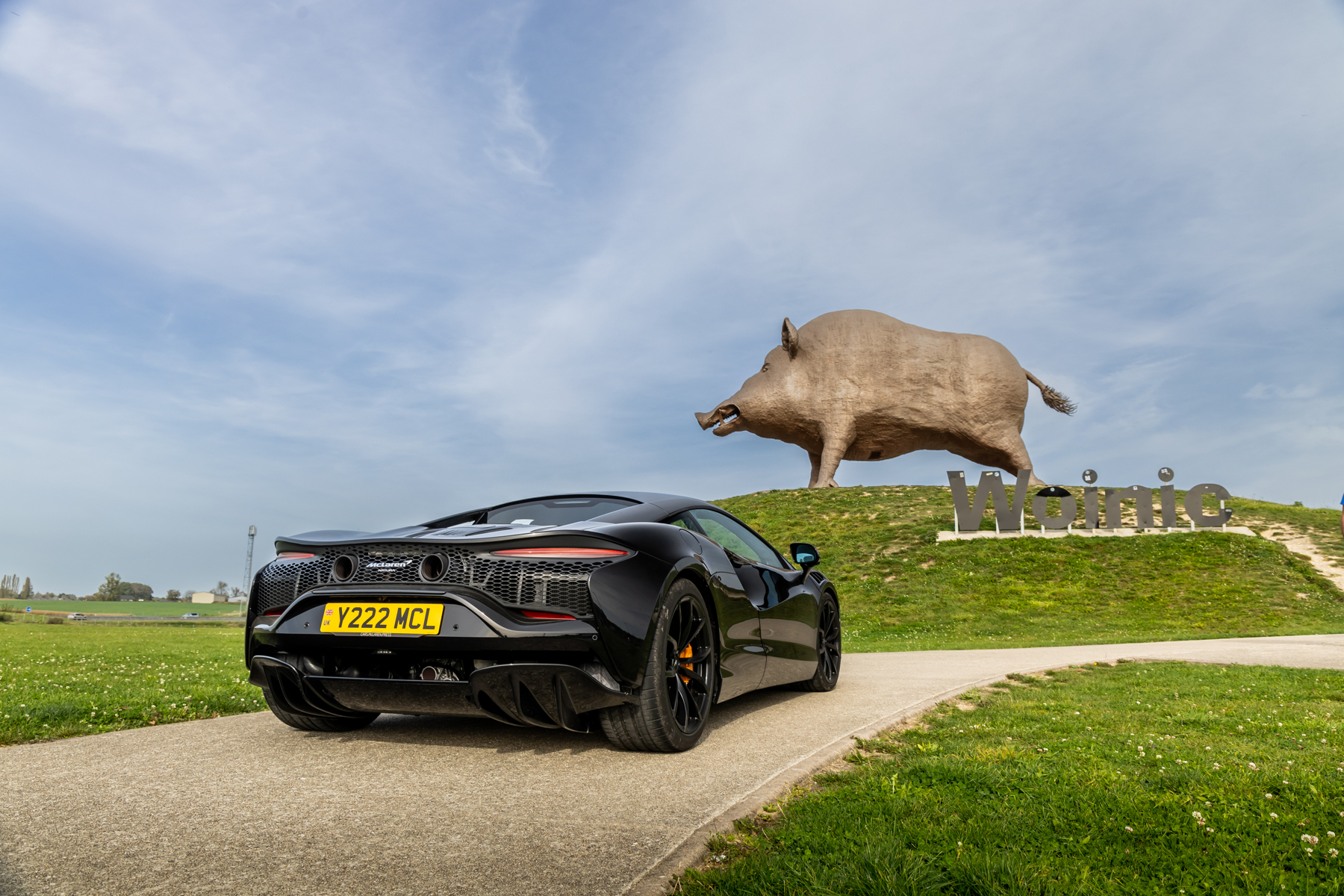 McLaren Artura 2023