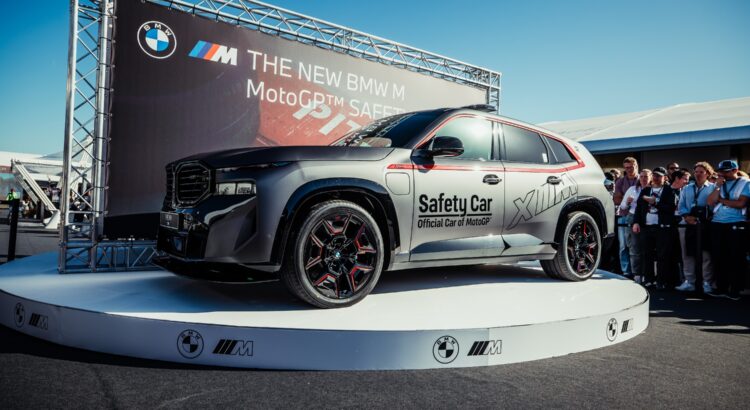 Le MotoGP tient sa nouvelle Safety Car pour 2024 (+ images)