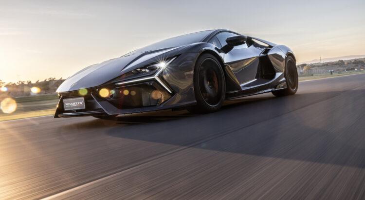 Lamborghini Revuelto : sortie de concession, elle part en fumée (+vidéo)