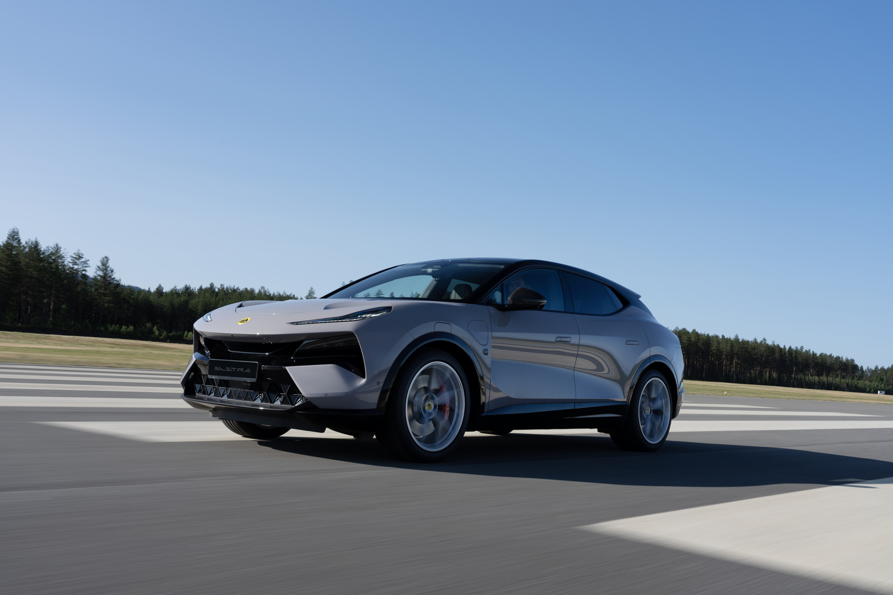 Essai Lotus Eletre R 2023