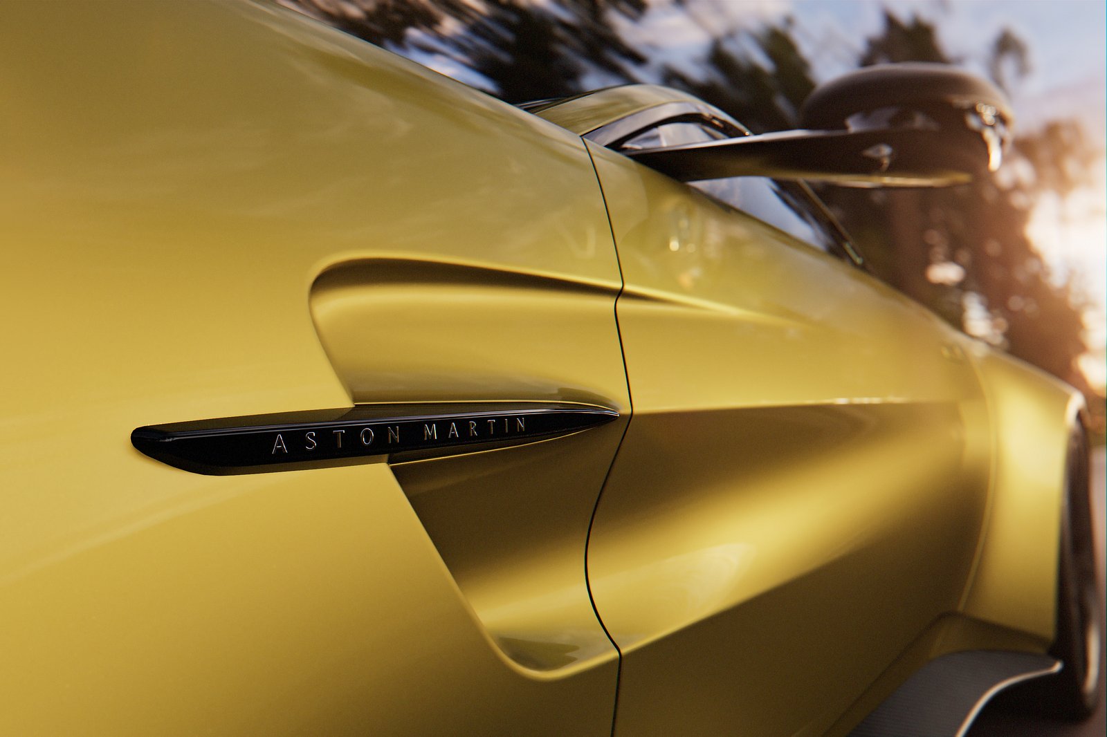 Aston Martin Vantage 2024
