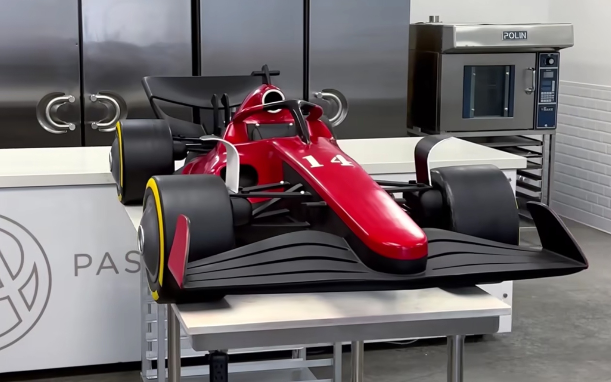 monoplace F1 Ferrari chocolat