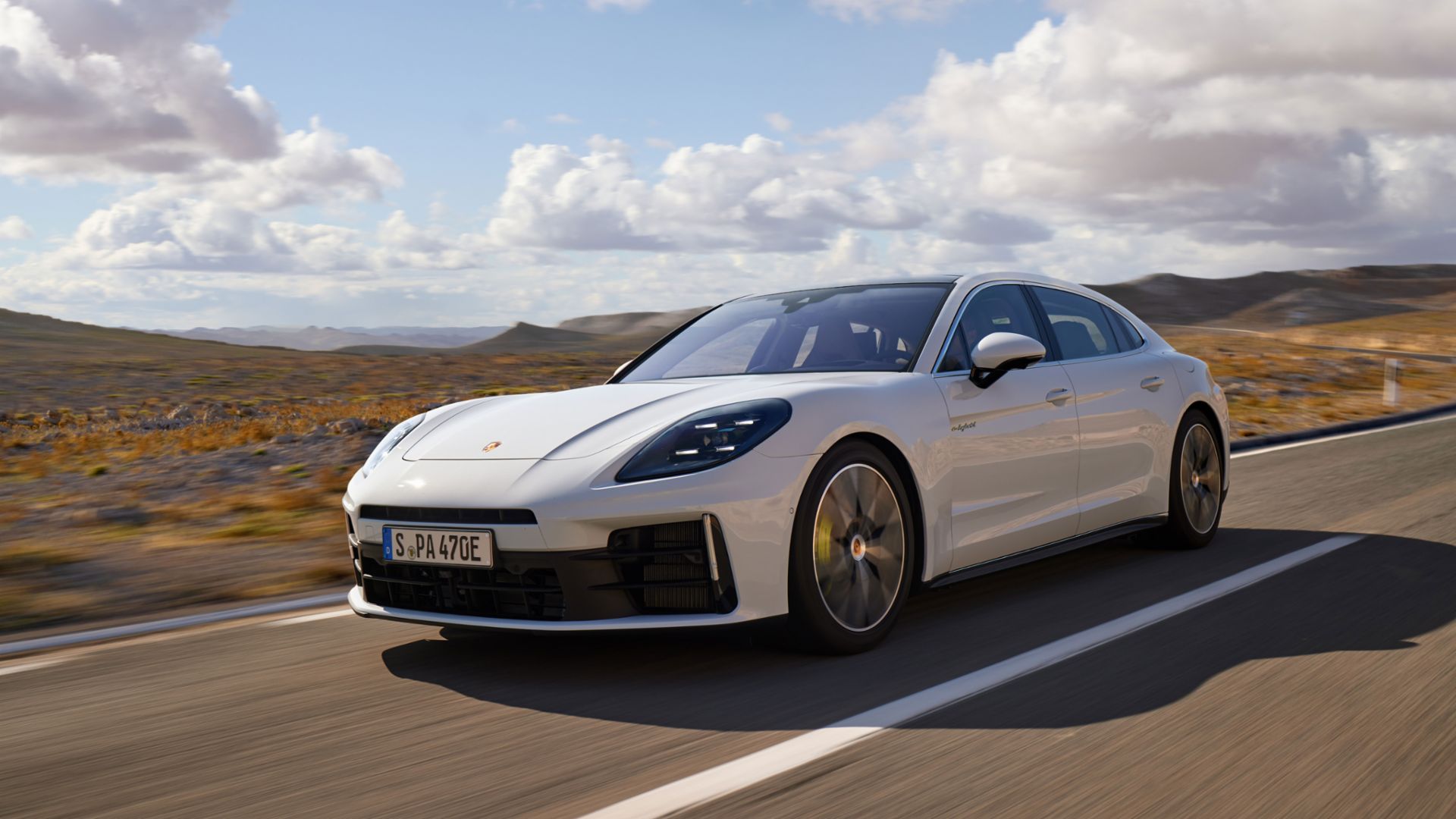 Porsche Panamera 4 E-Hybrid et 4S E-Hybrid (2024)
