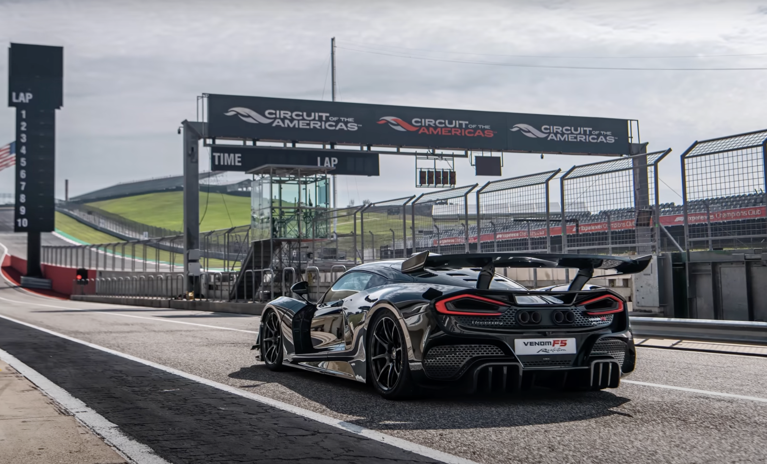Hennessey Venom F5 Revolution record
