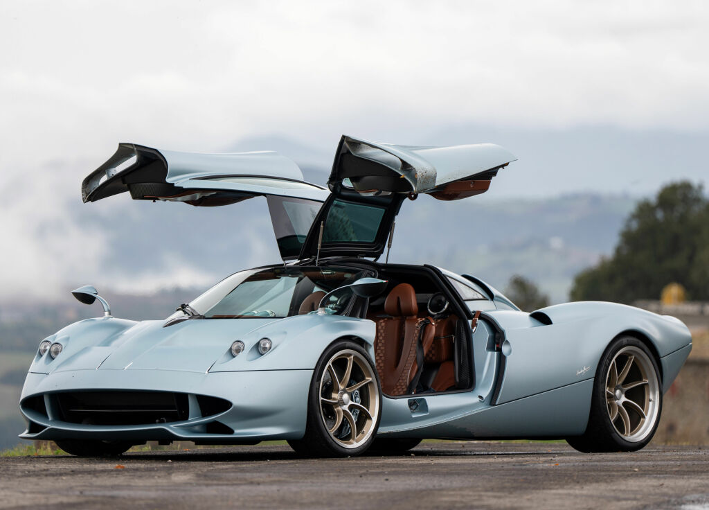 Pagani Huayra 2024