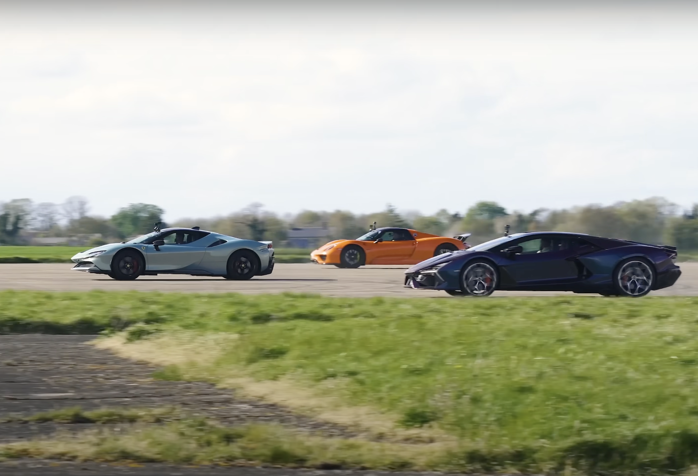 Lamborghini Revuelto VS SF90 vs 918 Spyder
