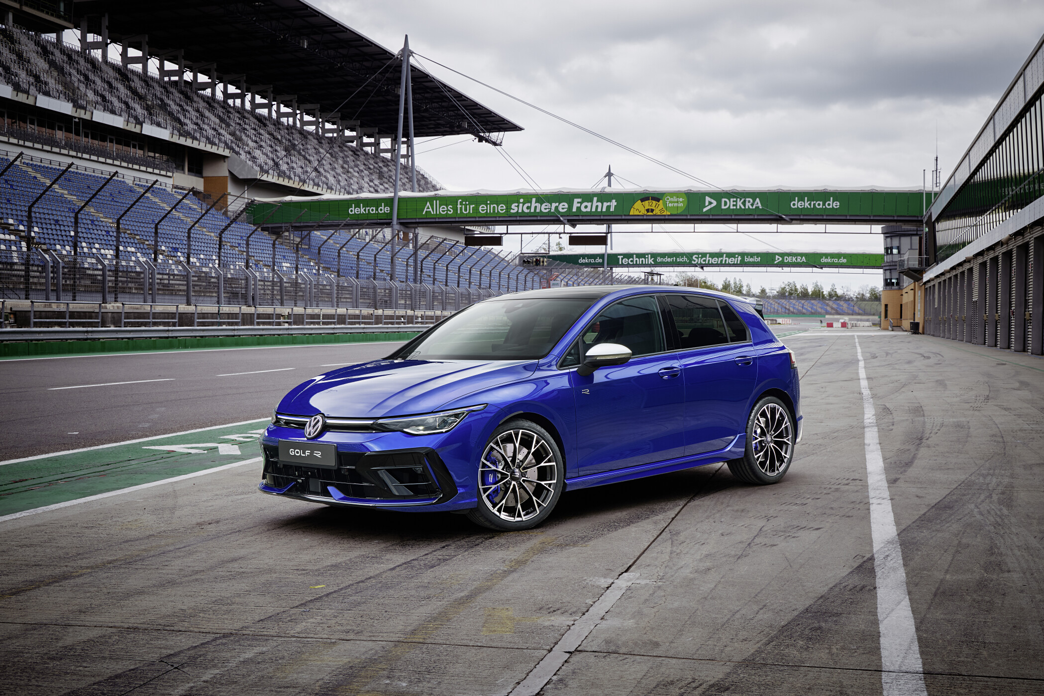 Nouvelles Volkswagen Golf R et R SW (2024)