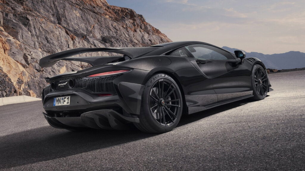 Mclaren Artura by Novitec