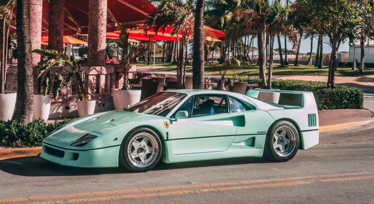 Ferrari F40 : cet exemplaire à la couleur très spéciale est à vendre