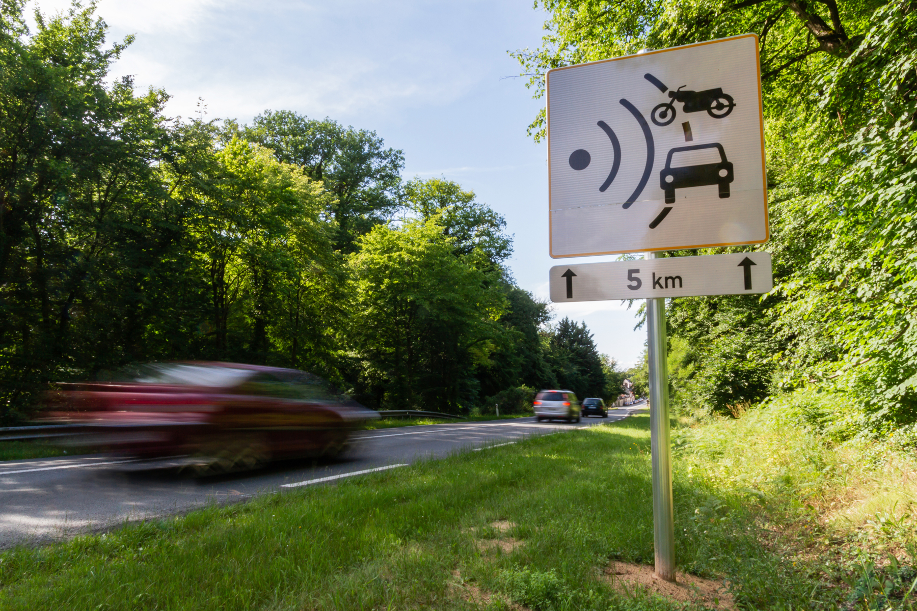 Conducteur voiture flash excès vitesse autoroute Belgique 388 km/h