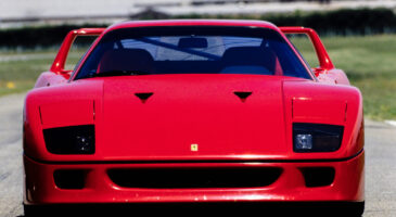 Ferrari F40 ASMR vid&eacute;o 2024