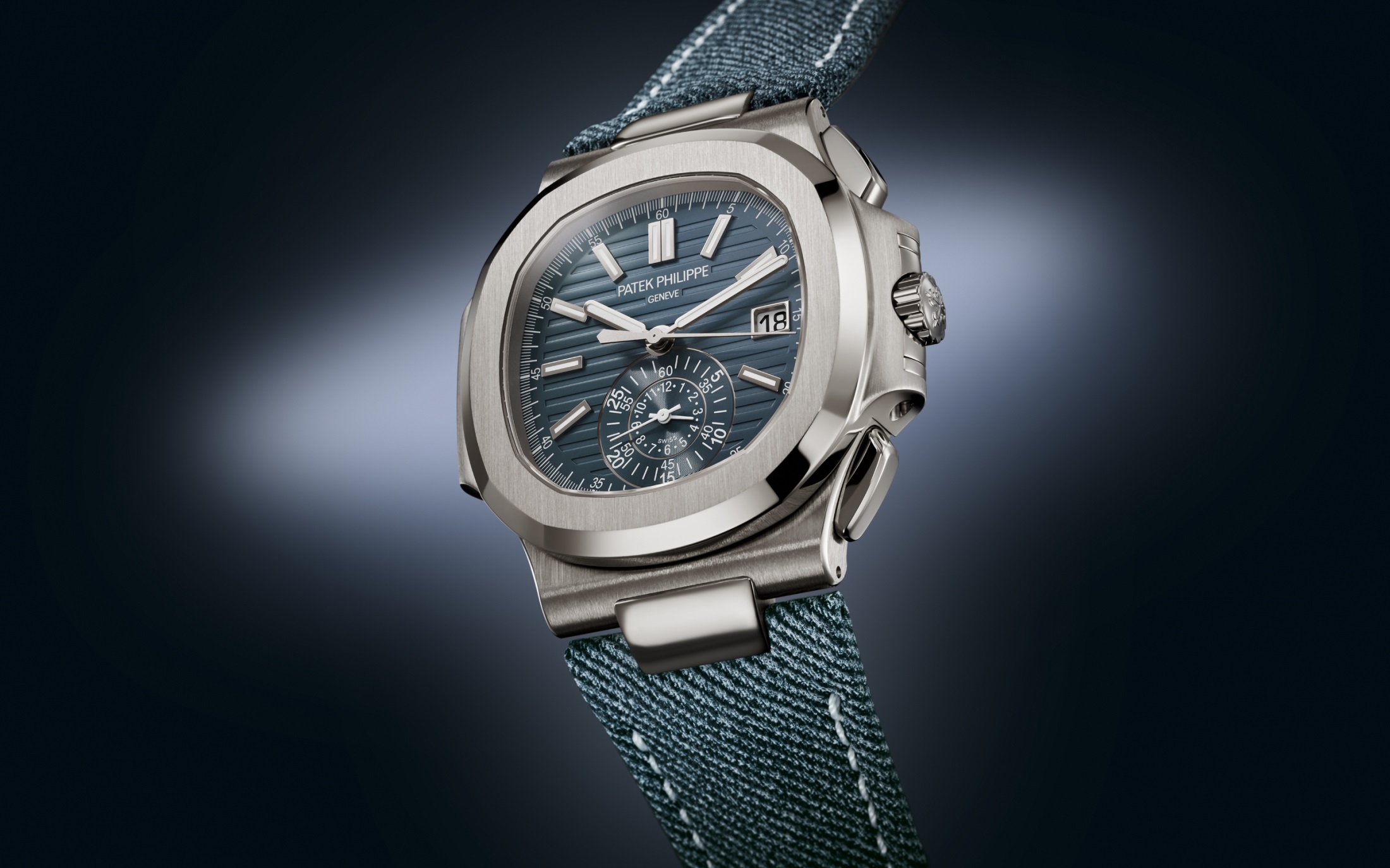 patek-philippe-nautilus-chronographe-flyback