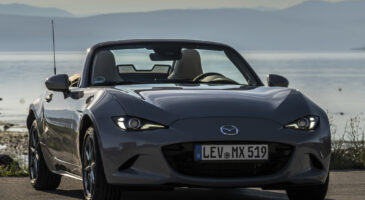 Mazda MX-5 Rétromobile 2025