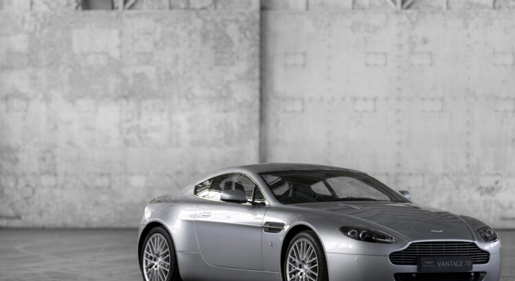 Aston Martin V8 Vantage/Volante (2005-2018) : que vaut-elle sur le marché de l’occasion ?
