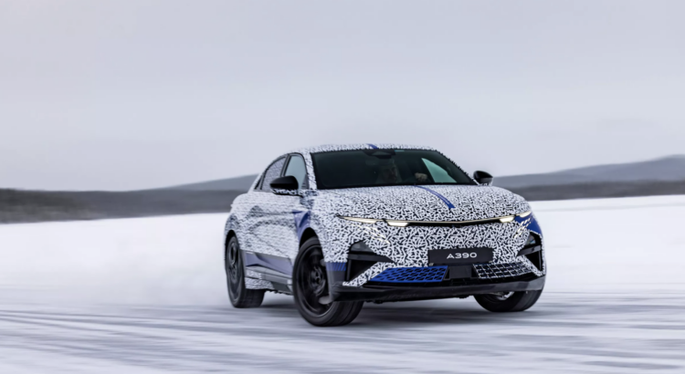 Alpine A390 : à la conquête du grand Nord pour les derniers essais