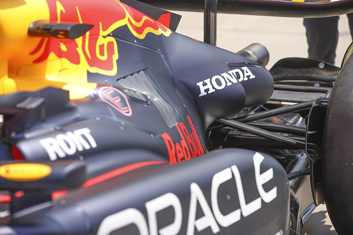 F1 moteur V19 vraiment revenir 2026