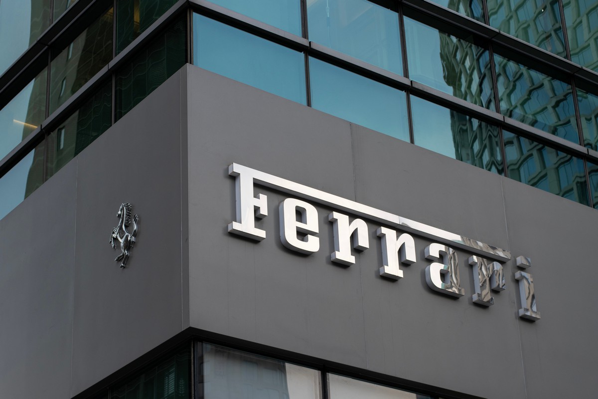 Ferrari quelle ville concession marque italienne