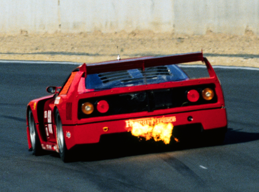 Jacques Laffite Ferrari F40 LM Mas du Clos 1992 vidéo