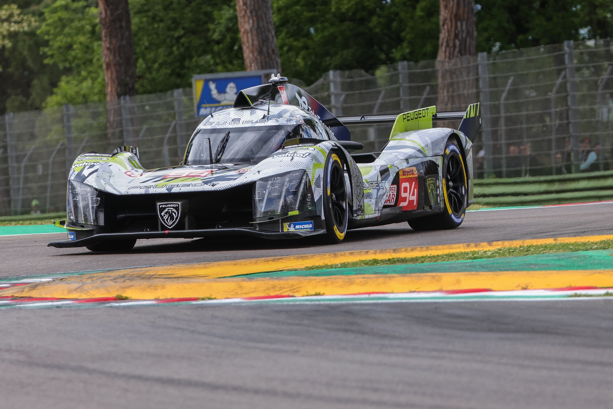 6 Heures Imola WEC 2025 Peugeot 9X8