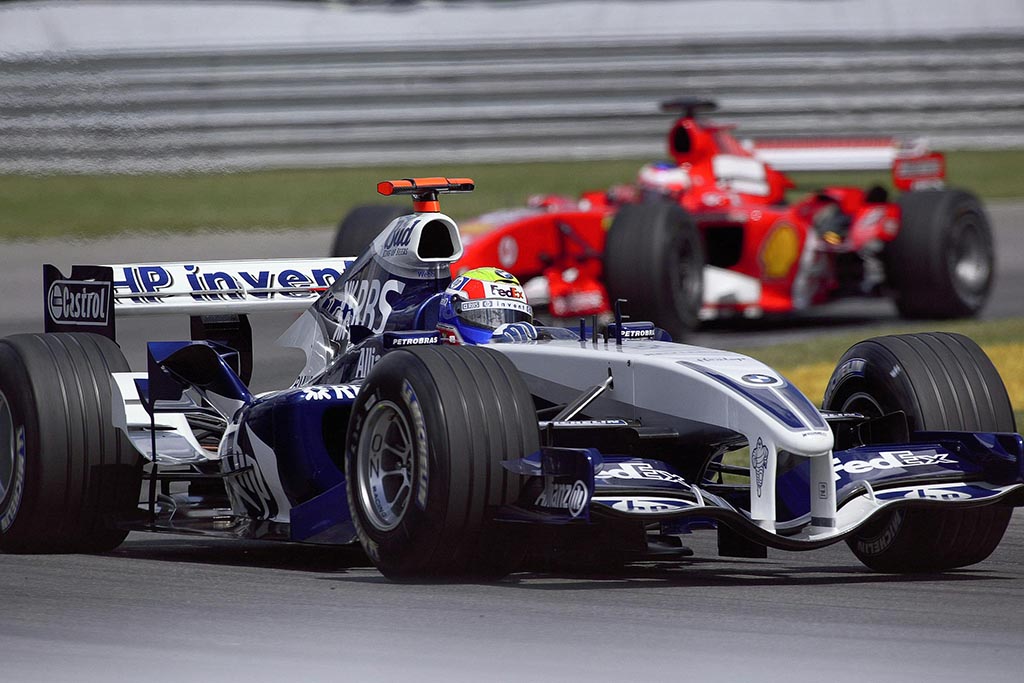 Les circuits urbains en F1 : des bolides affrontant les défis du tracé en ville