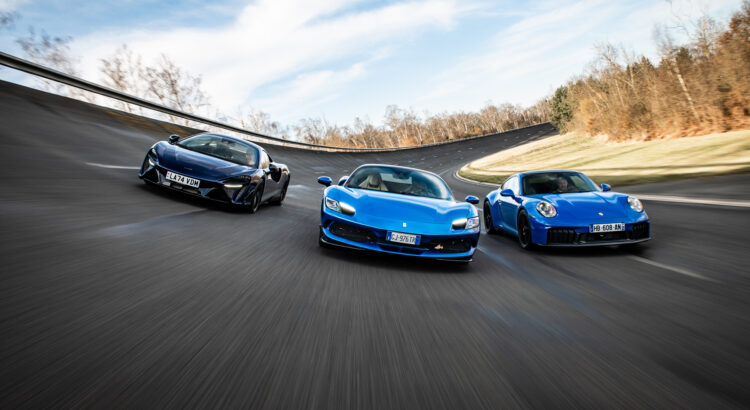 Essai XXL : Ferrari 296 GTS vs McLaren Artura vs Porsche 911 Carrera GTS