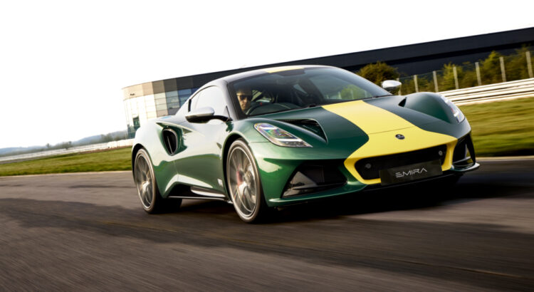 Lotus Emira Jim Clark : une édition limitée qui va faire rêver les puristes