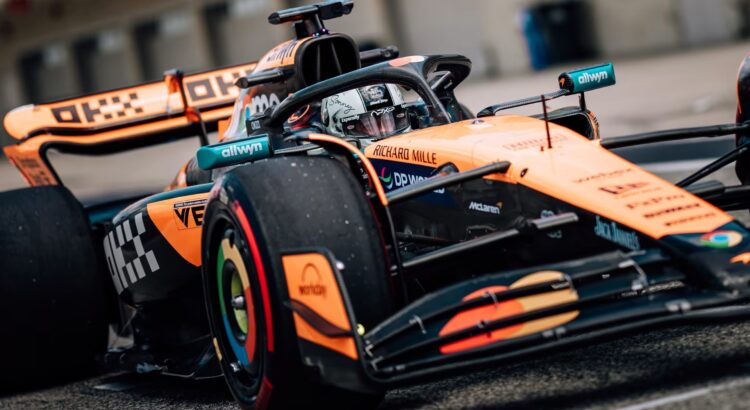 Brad Pitt a piloté (pour de vrai) une McLaren F1 à Austin !