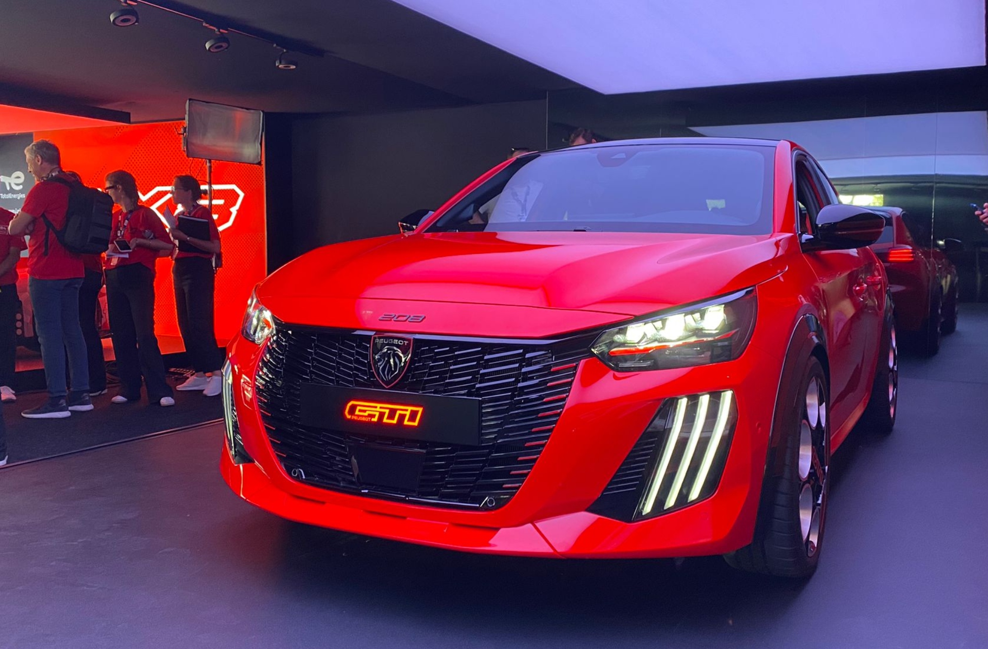 Peugeot E-208 GTi (2025)
