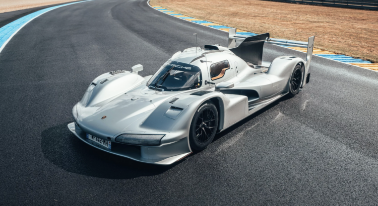 Porsche 963 RSP : l'hypercar unique au monde pour Roger Penske
