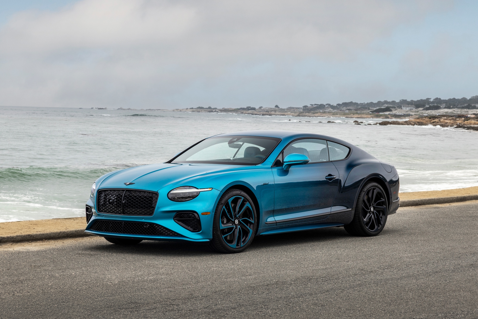 Bentley Ombre Mulliner 2025