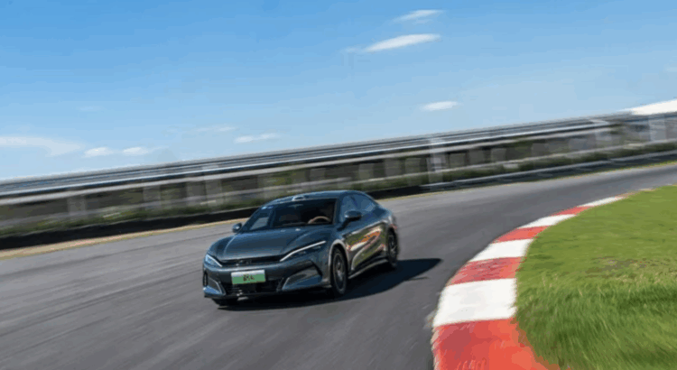 BYD ouvre son propre circuit et un terrain de jeu XXL (+images)