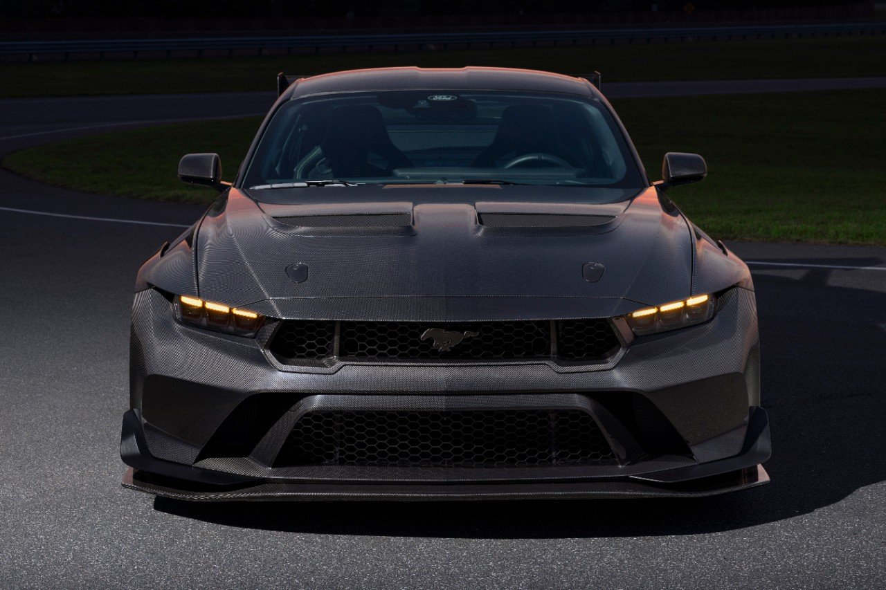 Ford Mustang GTD Liquid Carbon (2025)
