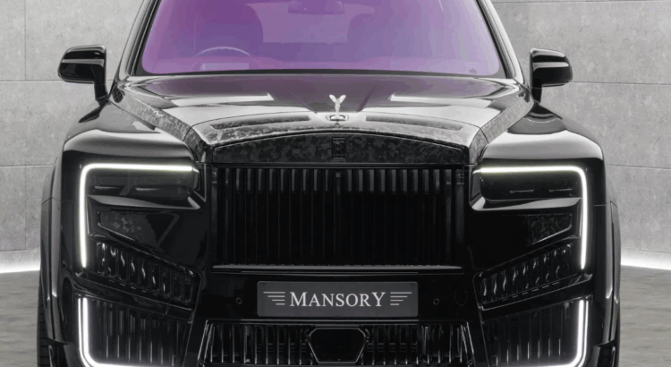 Mansory transforme le SUV le plus luxueux en monstre de carbone