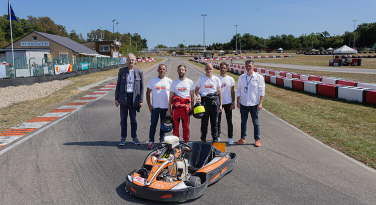 Première mondiale en France : 2 pilotes non-voyants au volant d’un kart !