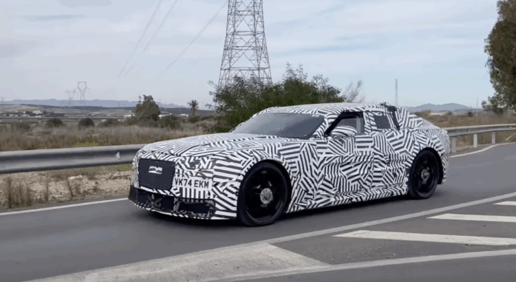 La Jaguar Type 00 aurait un bruit de faux V8 (+vidéo)
