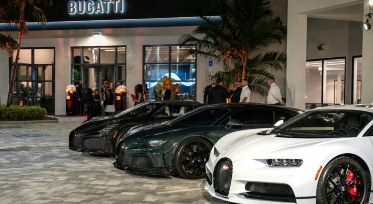 01 2510 bugatti-broward-showroom-opening 1