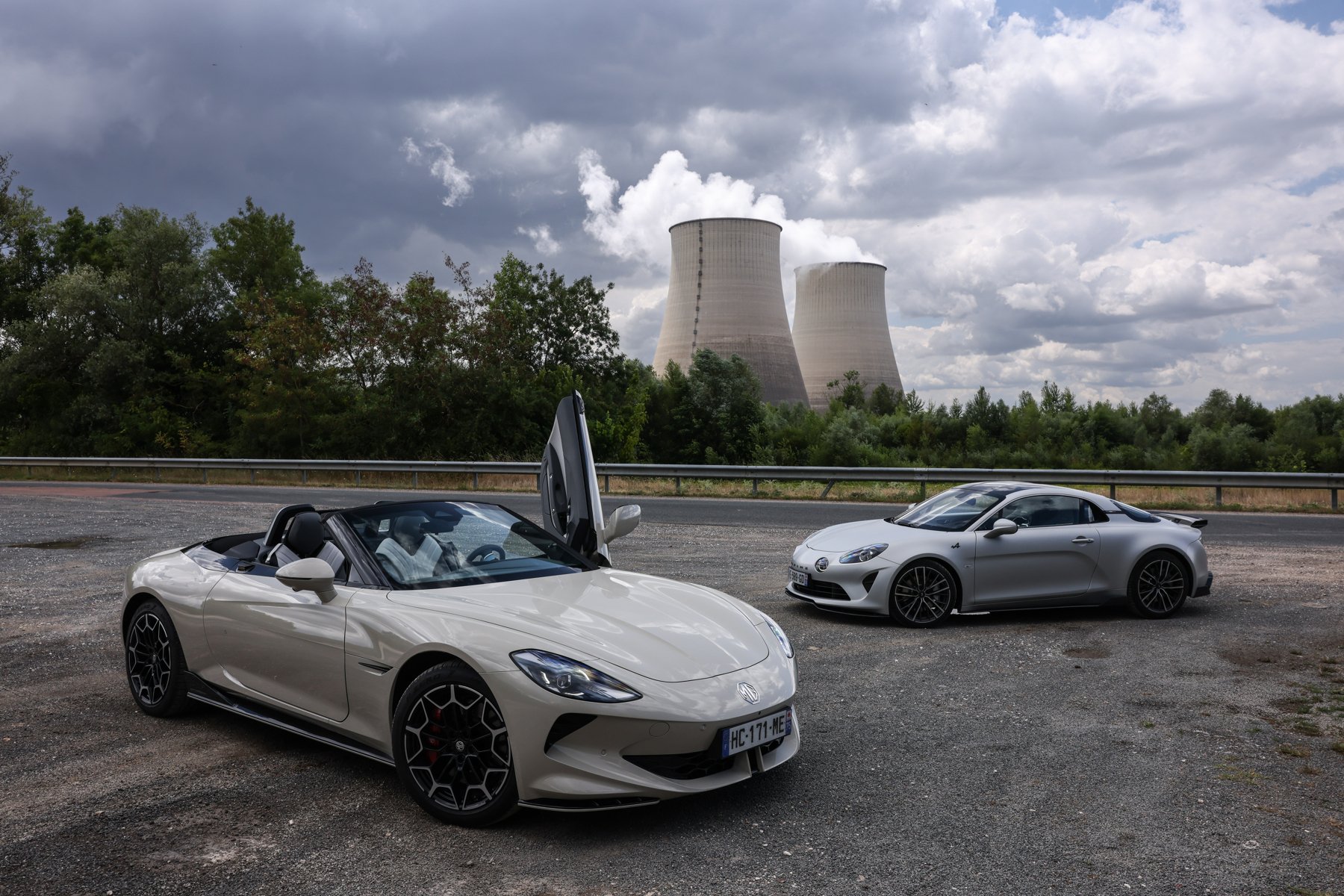 Alpine A110 GTS MG Cyberster 2025