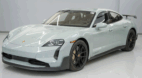 La tr&egrave;s violente d&eacute;cote de la Porsche la plus rapide de l'histoire (+images)