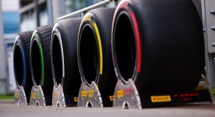 Des pneus de F1... recyclés en chaussons d'escalade révolutionnaires ?