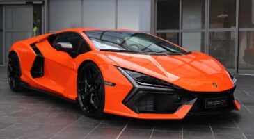 Lamborghini Revuelto