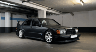 Mercedes 190E Evo II vs C63
