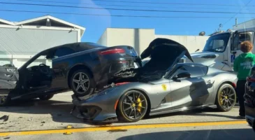 Ferrari 812 Competizione Aperta