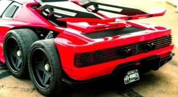 Ferrari Testarossa Gas Monkey