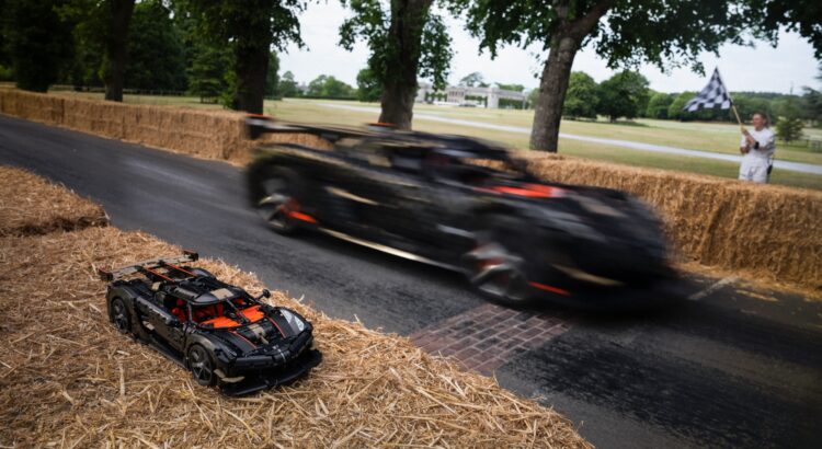 111 km/h à Goodwood : l'exploit d'une Koenigsegg Sadair’s Spear... en LEGO ! (+ vidéo)