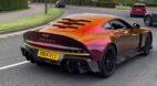 Aston Martin Valour : cette peinture &agrave; 125 000 &euro; la fait passer pour une image de synth&egrave;se en vid&eacute;o
