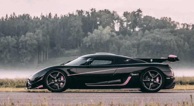 Cette Koenigsegg One:1 qui va être vendue aux enchères serait-elle volée ?