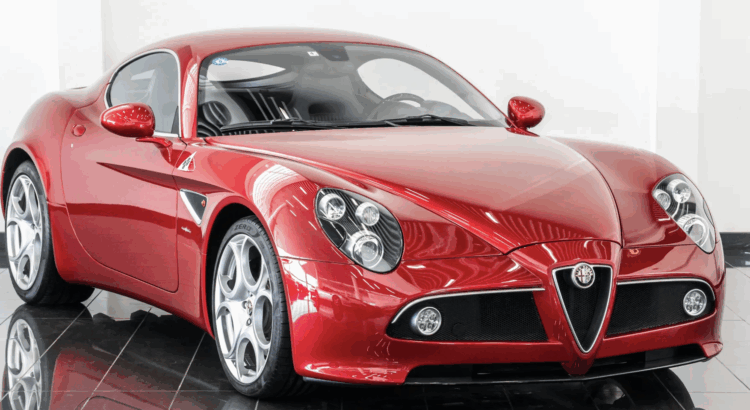 Qui veut acheter trois Alfa Romeo 8C Competizione pour moins d'un million d'euros ?