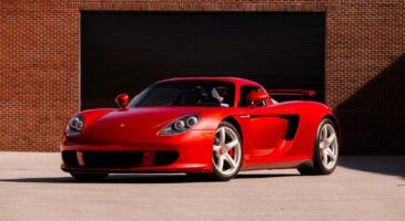 Porsche Carrera GT Rosso Fuoco