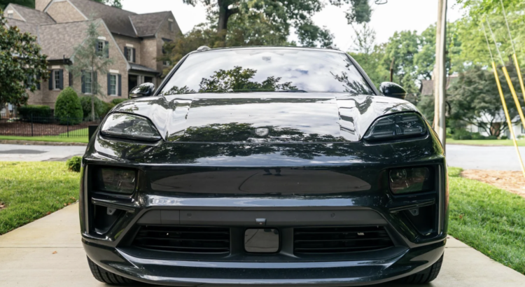 Ce Porsche Macan Turbo a vu sa cote chuter de 50.000 dollars en moins de 3.200 km
